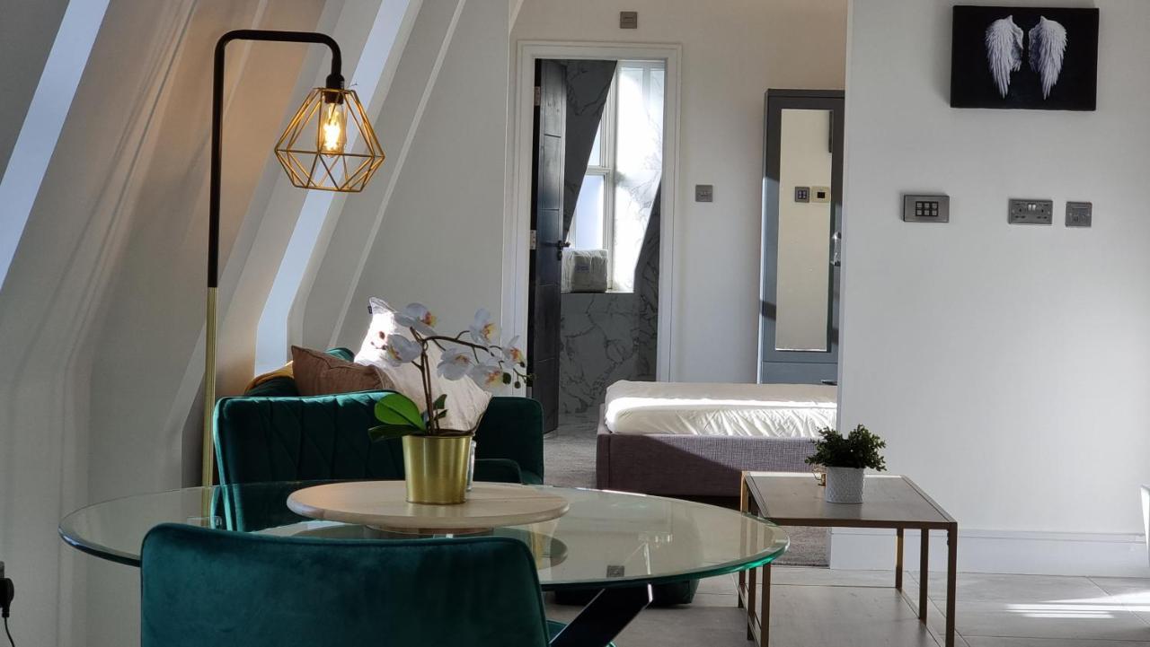 George House Newbury Luxury Apartments Buitenkant foto