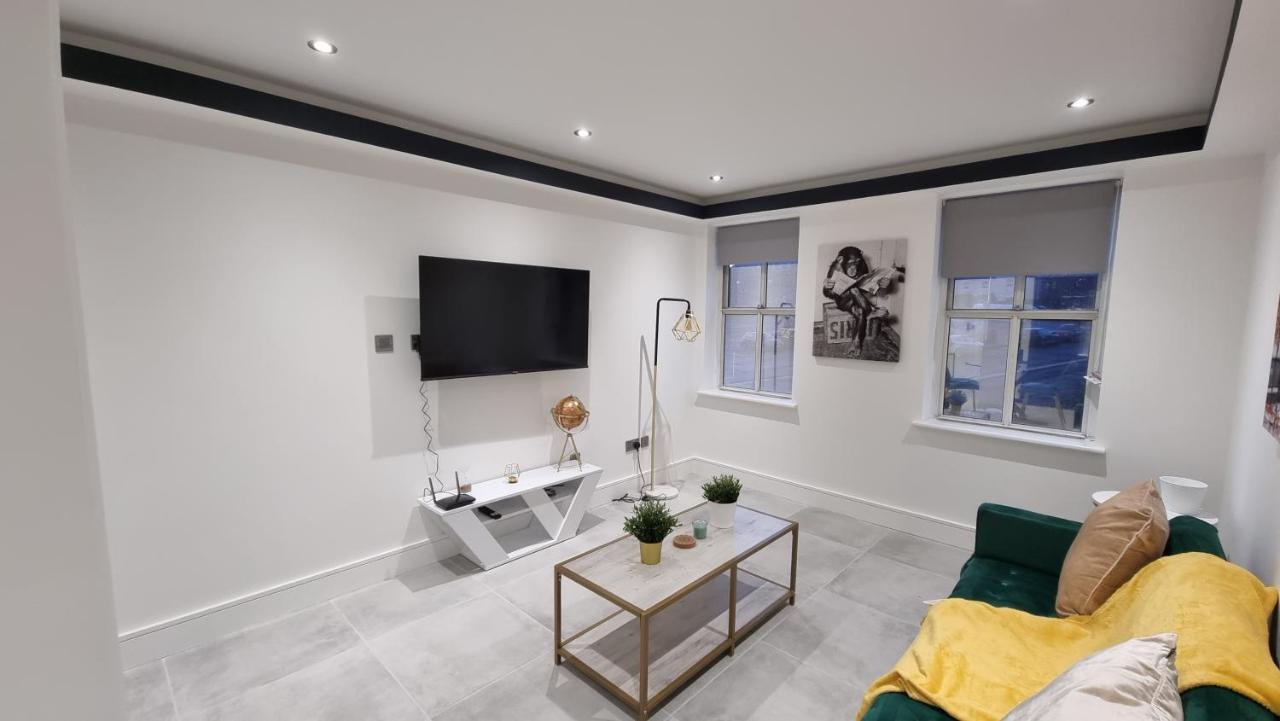 George House Newbury Luxury Apartments Buitenkant foto